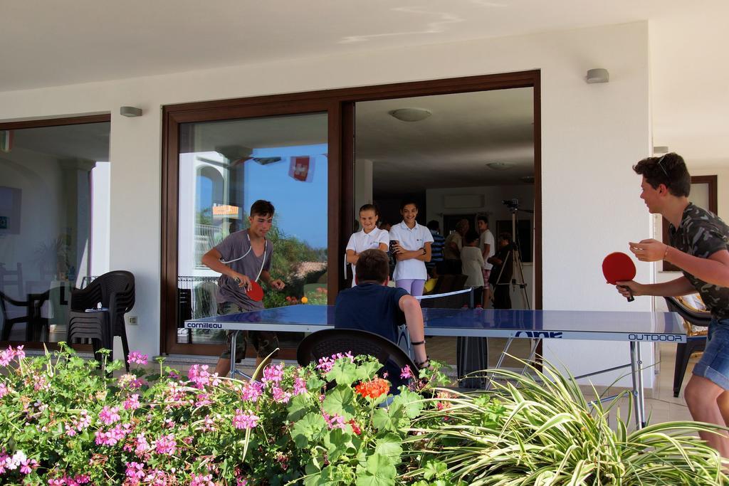 Hotel La Tartaruga Bianca Valledoria  Esterno foto