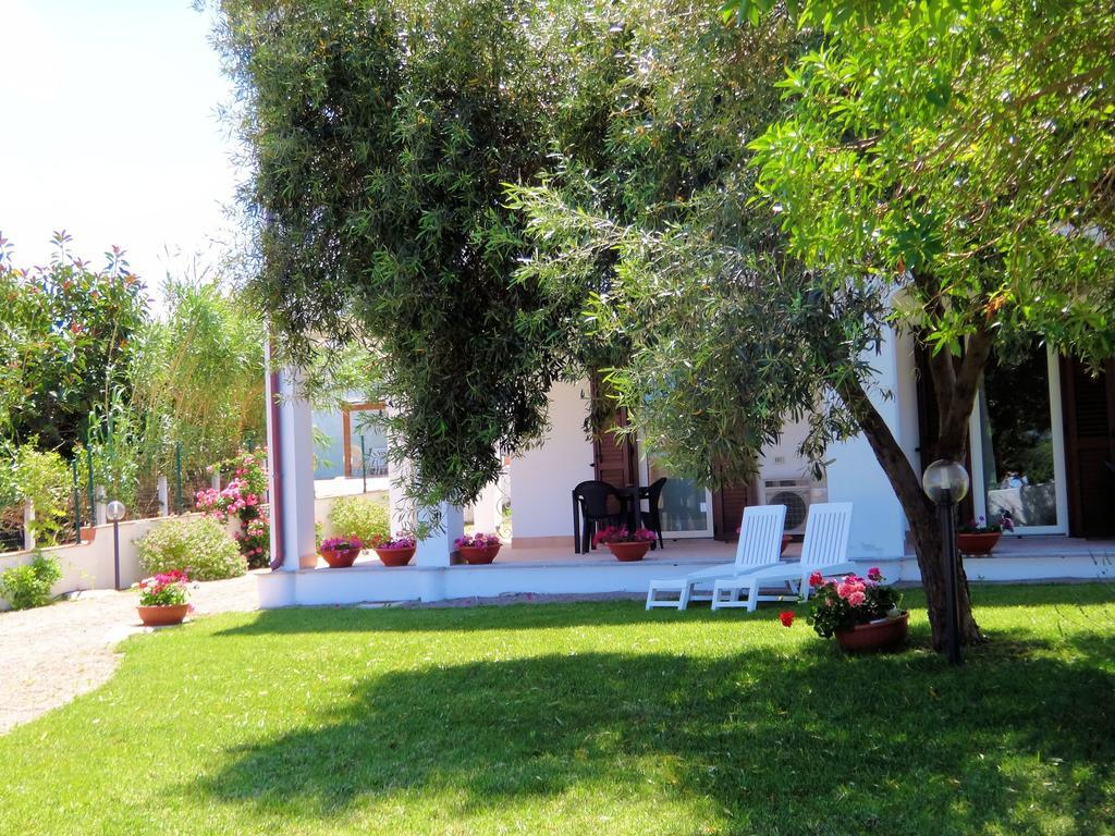 Hotel La Tartaruga Bianca Valledoria  Esterno foto