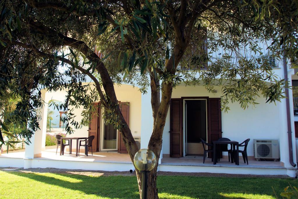 Hotel La Tartaruga Bianca Valledoria  Esterno foto